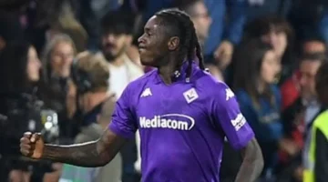 صفقة مرتقبة.. برشلونة يتفاوض مع فيورنتينا لجلب مويس كين